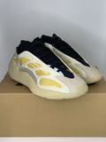 YZY 700 V3 "SAFFLOWER"