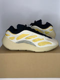 YZY 700 V3 "SAFFLOWER"